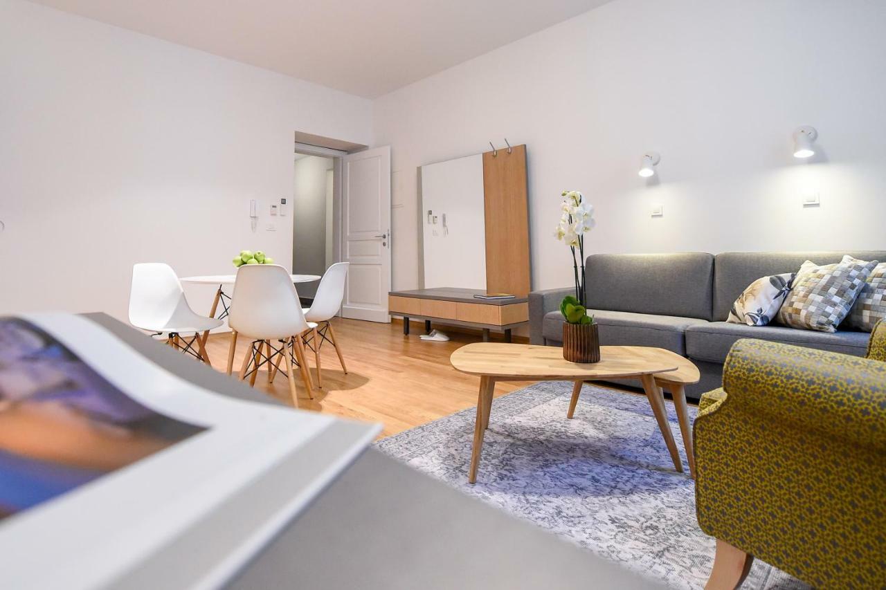City Centre Chic Apartment Ljubljana 1/4 Exterior photo